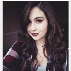 Meet your Posher, Paula